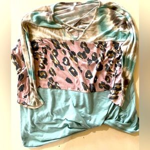 Brand: Now-N-Forever boutique blouse. Size XL. Lightly worn. Color: Multi print